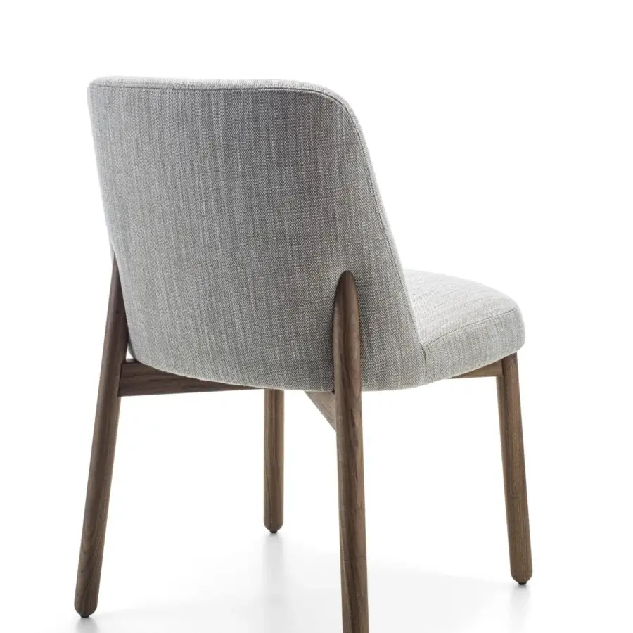 Superior Porada Abby chair with a light gray textured seat and solid Canaletto walnut frame crafted in Italy