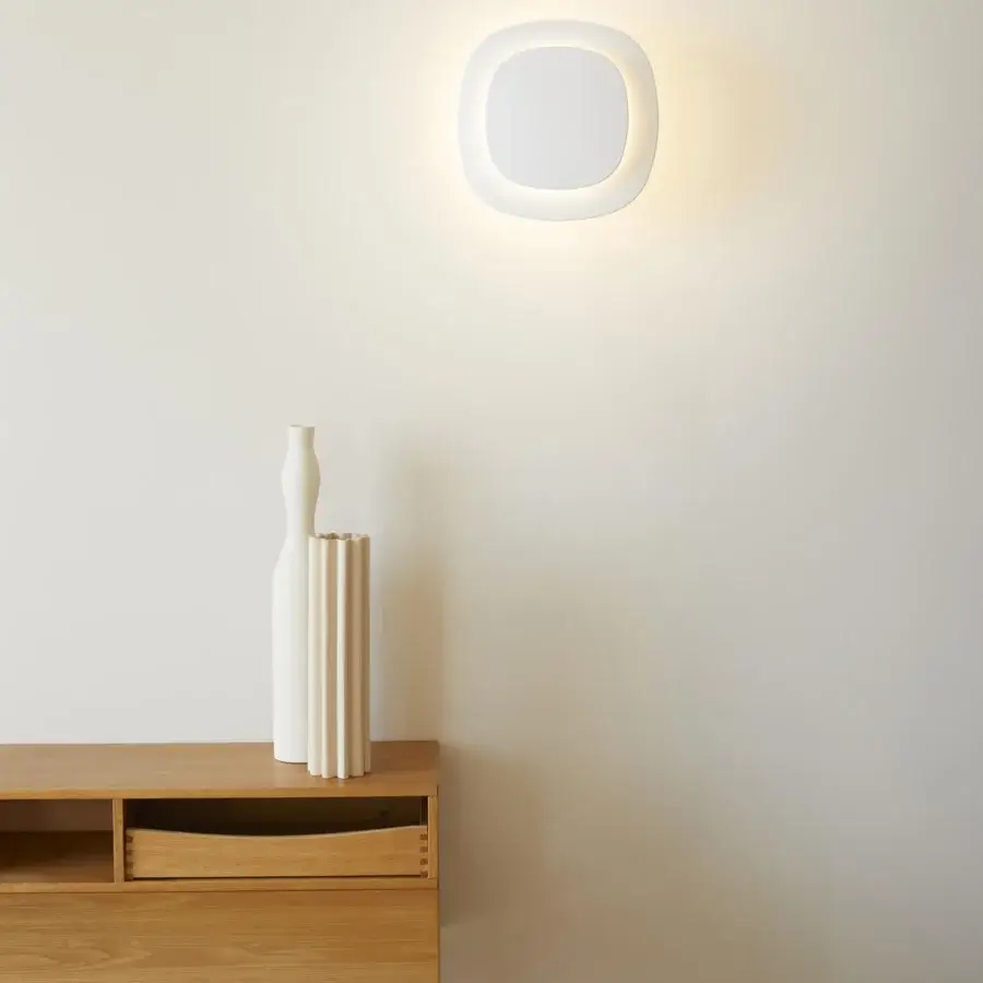 Superior Luceplan Luthien wall lamp crafted in technopolymer with a refined white aluminum finish