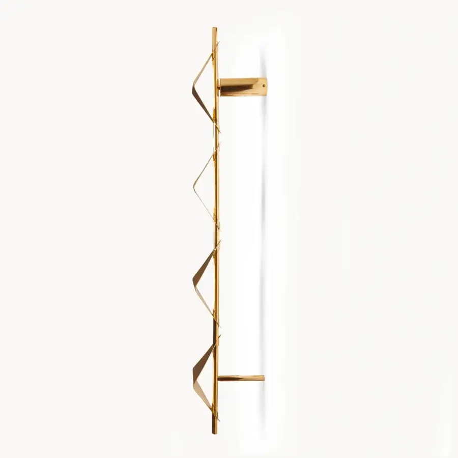 Captivating Visionnaire Sputnik wall lamp built in tubular steel with a polished golden finish and cold-formed rhomboid shades