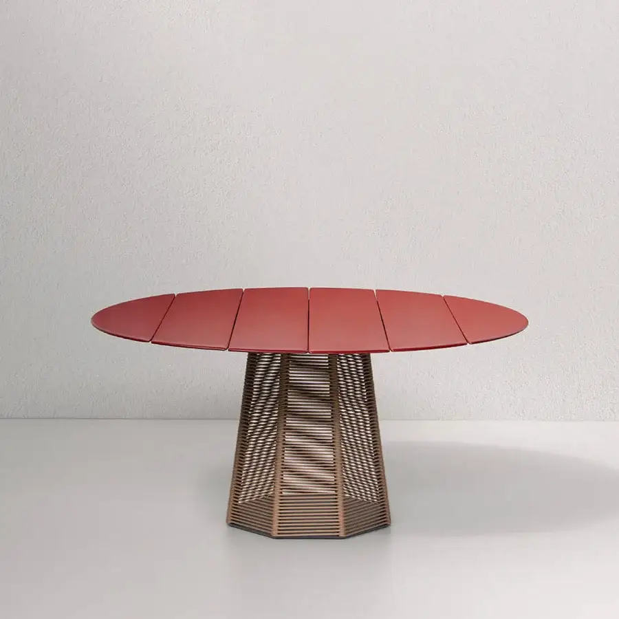 Sophie Table #15