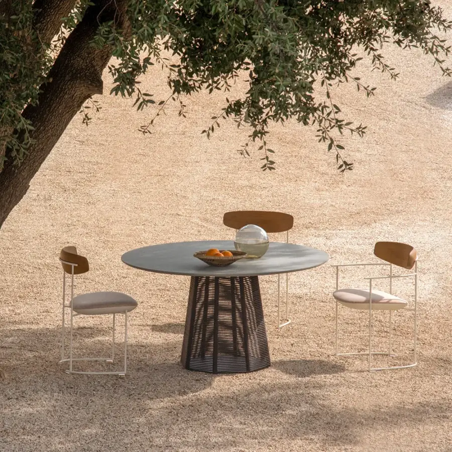 Sophie Table #7