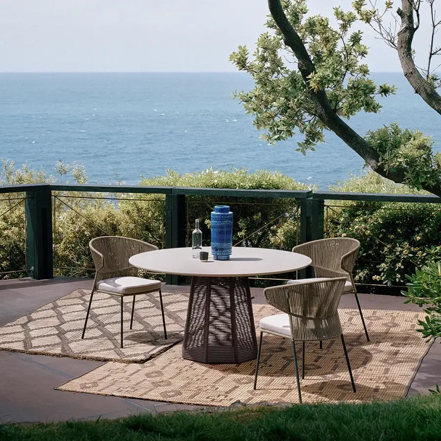 Sophie Table #6
