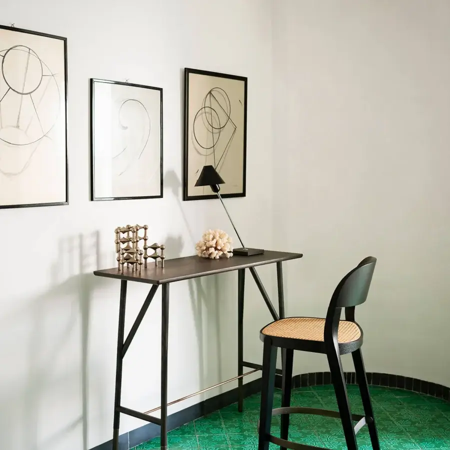 Minima Stool #6
