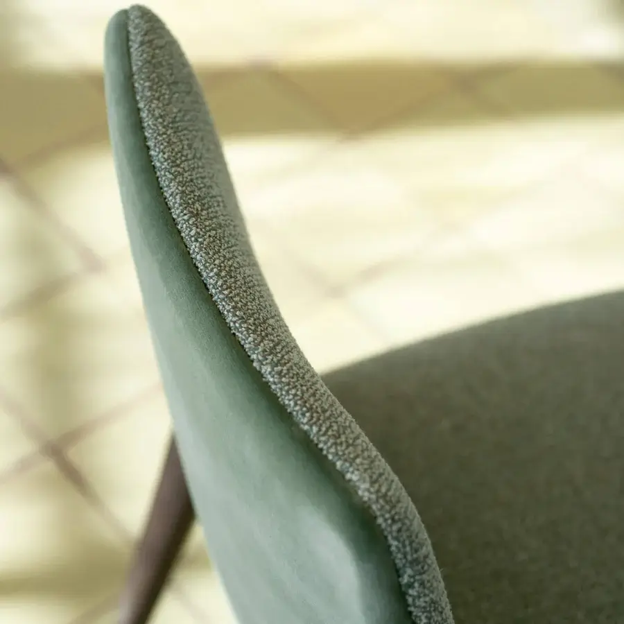 Hiru Chair #8
