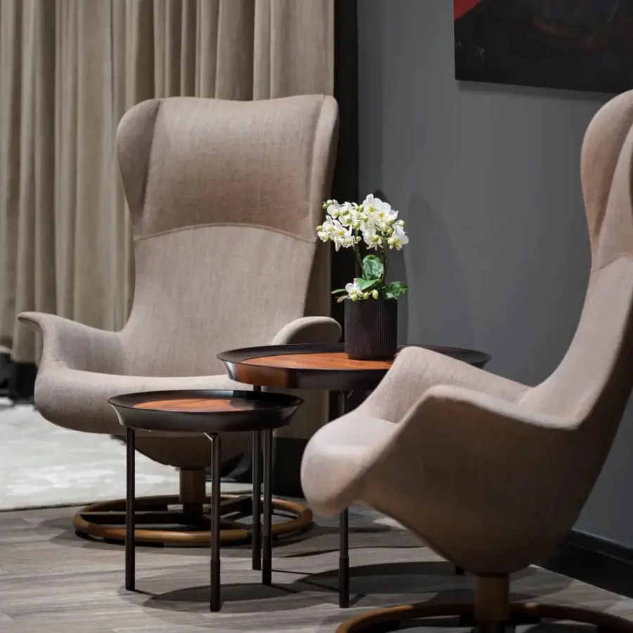 Exceptional Giorgetti Athene side table crafted with polished maple, lustrous Pau Ferro, and glazed bronzed metal legs
