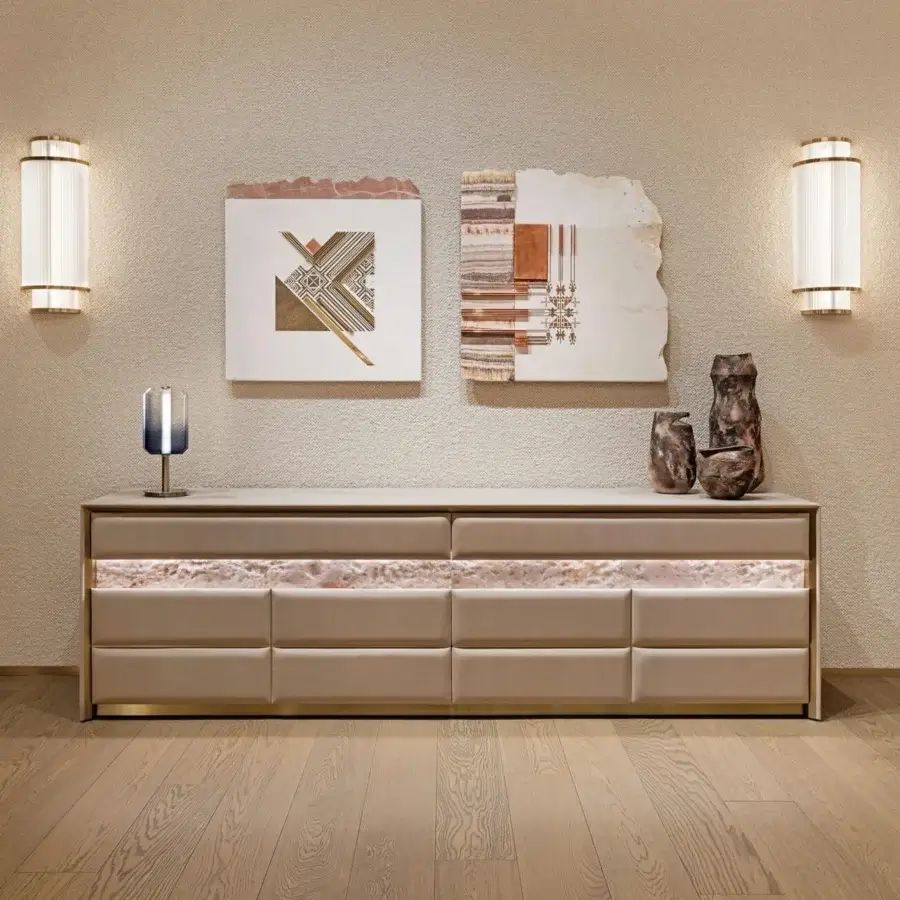 Exceptional Visionnaire Aubade sideboard with light beige leather upholstery and quilted square detailing, built with pink and beige marble accents