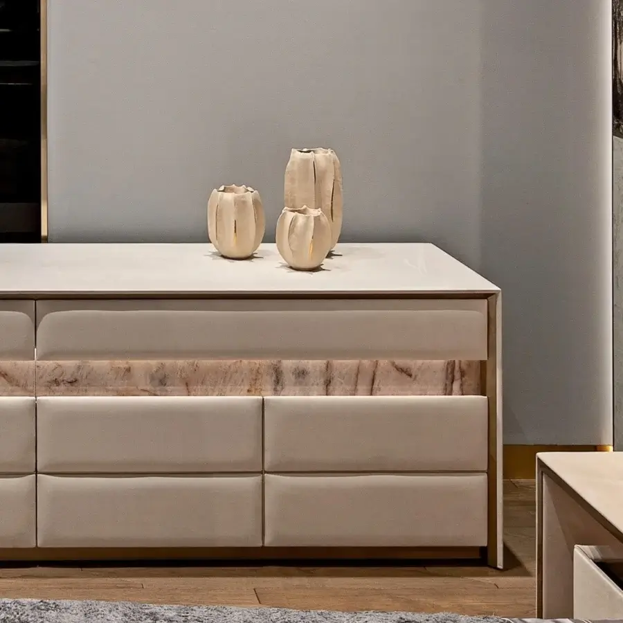 Superior Visionnaire Aubade sideboard with neutral beige leather upholstery and quilted square drawer fronts