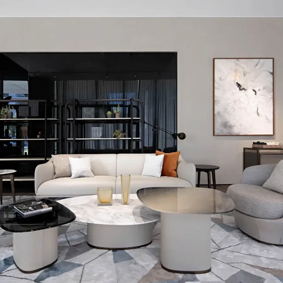 Exceptional Giorgetti Galet coffee table with sleek tempered glass and dark high-gloss lacquer creating a luminous effect