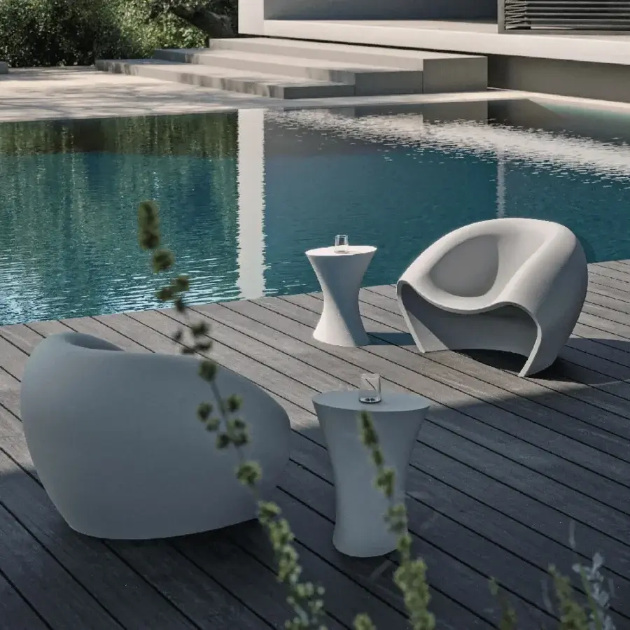 Elegant MY YOUR Iris Lounge chair crafted in light gray recyclable Poleasy with smooth matte finish