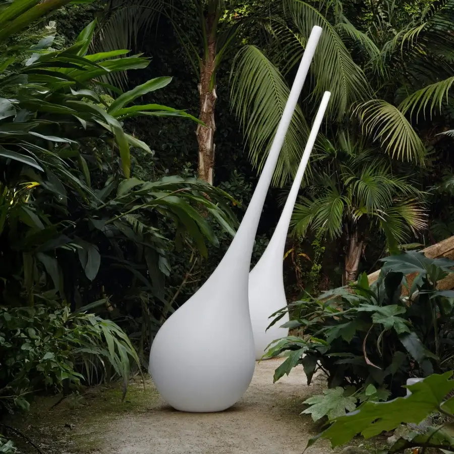 Captivating MY YOUR Ampoule XL floor lamp built in recyclable Poleasy® with a smooth matte white finish