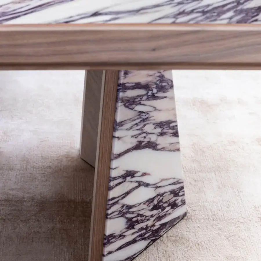 Superior Giorgetti Amadeus table built with Canaletto walnut and white marble inserts displaying purple veining with a polished finish