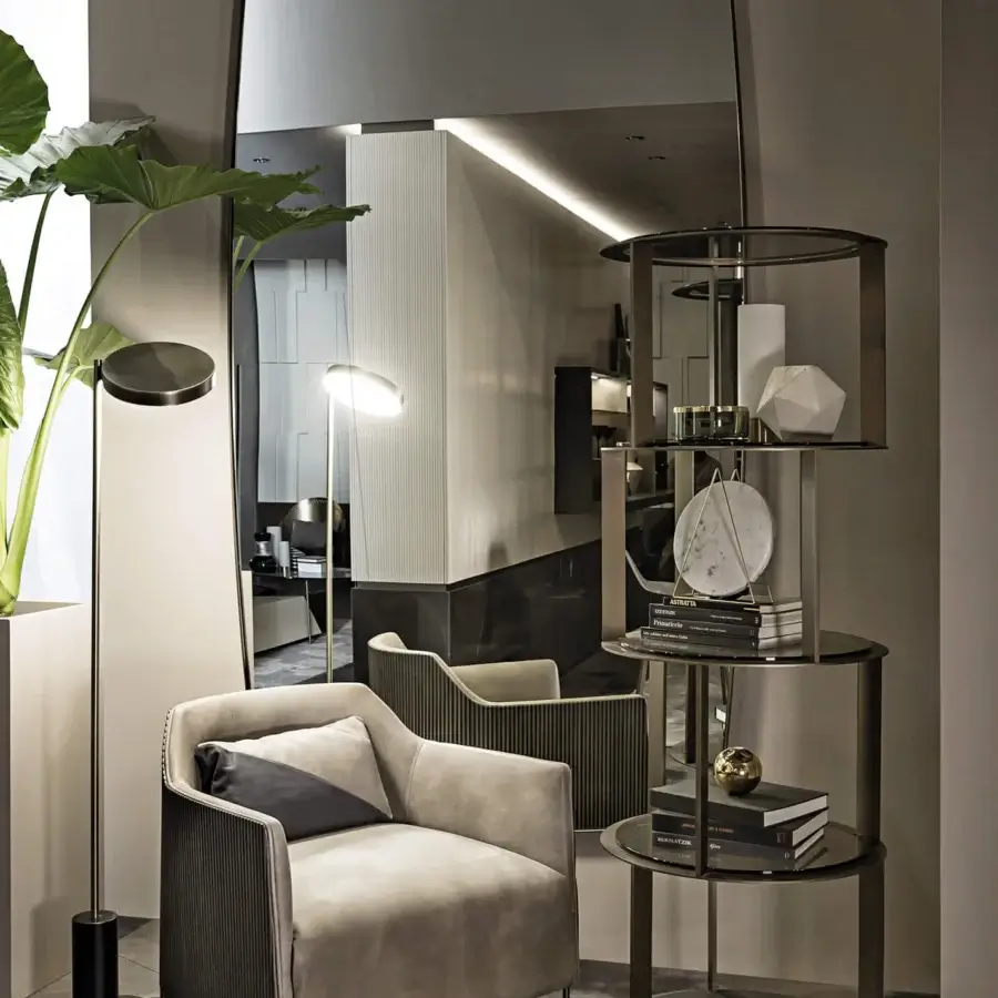 Distinguished Shake Hege lounge chair with curved ash-plywood frame and varnished steel legs in beige-grey tones