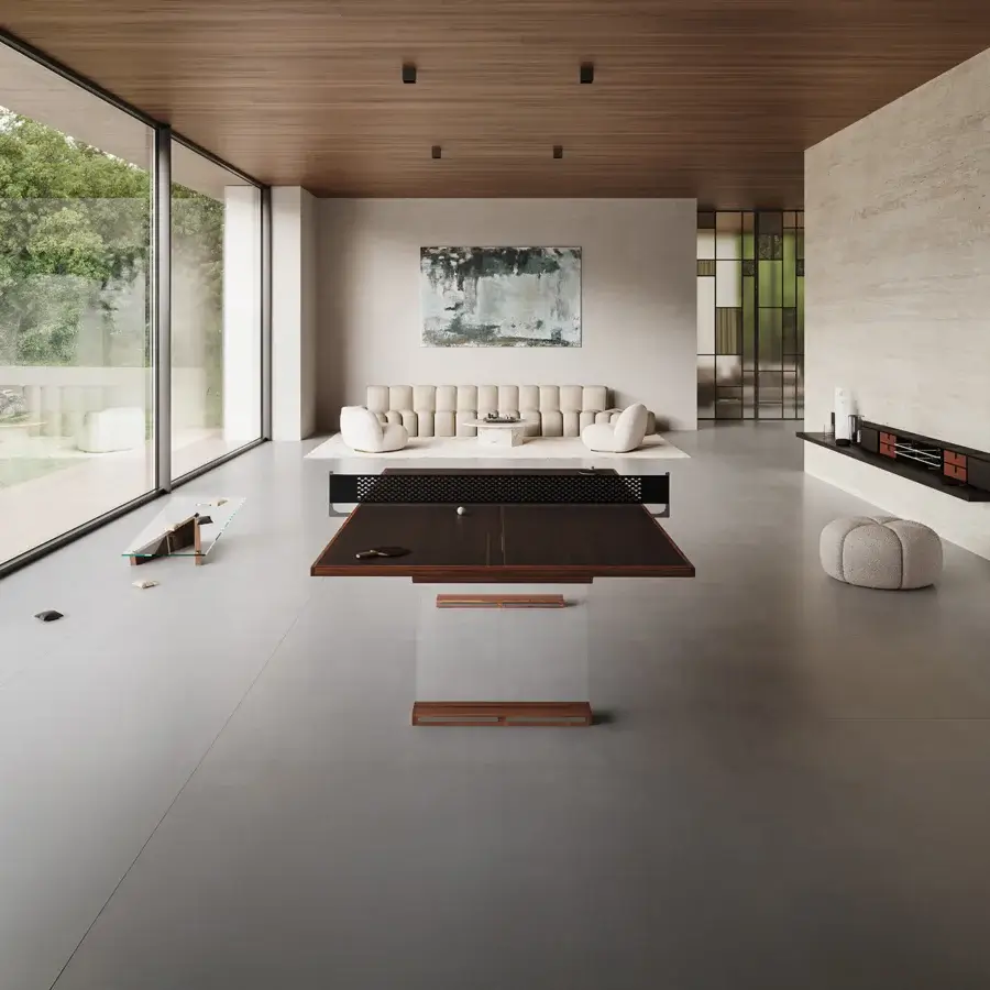 Superior Impatia Scambio table crafted in walnut and rosewood with a glossy dark brown surface and transparent glass legs