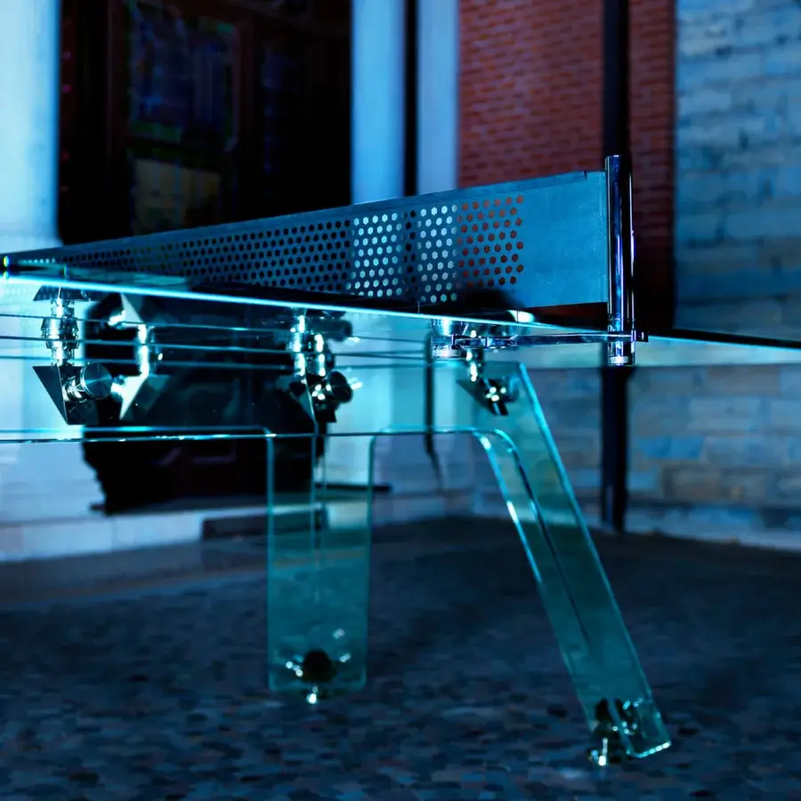 Elegant Impatia Lungolinea Classic/Gold table tennis table with transparent glass and dark gray metal perimeter built with a glossy finish