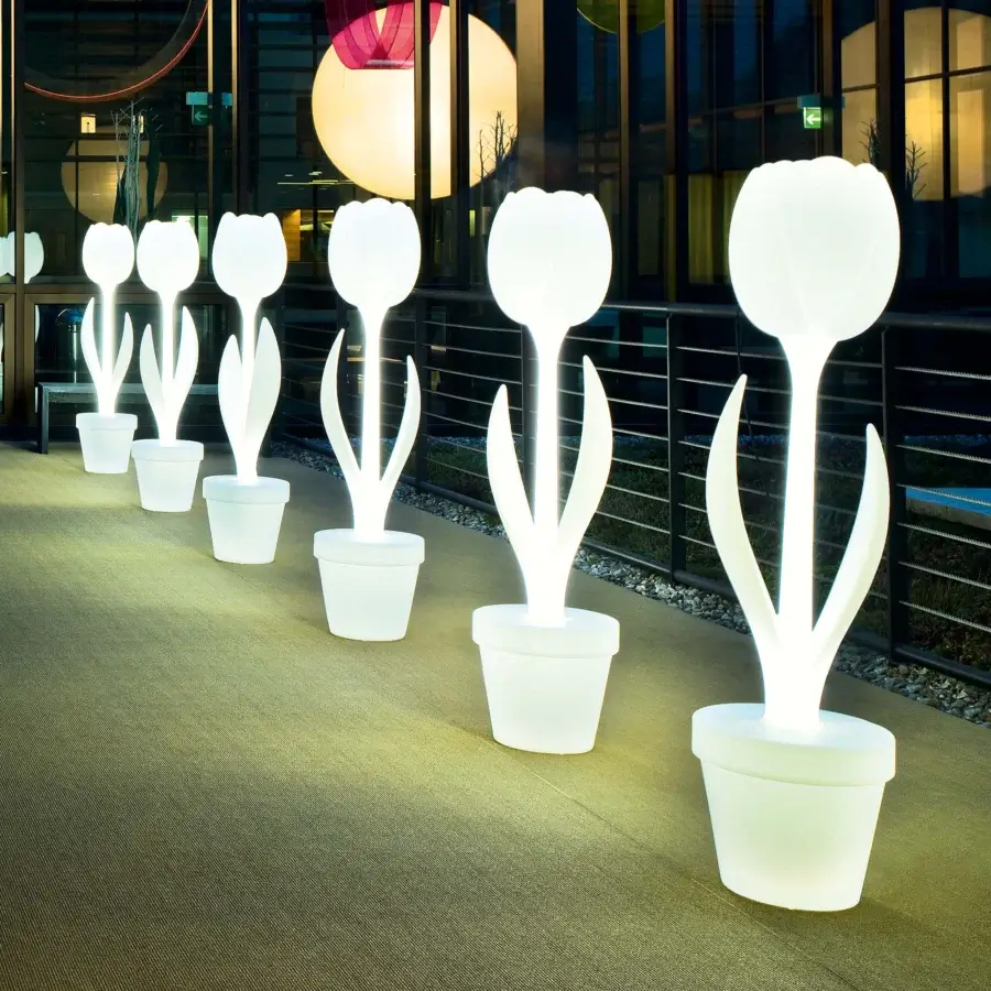 Superior More Design Tulip XL floor lamp crafted in matte white Poleasy® evoking a blossoming silhouette
