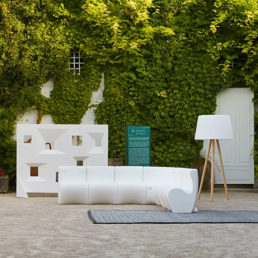 Superior MY YOUR Agata Wood floor lamp built in Italy with a light-toned wooden tripod base and satin finish lampshade