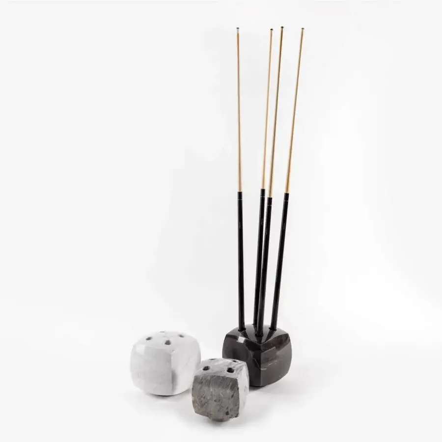Distinguished Impatia Tocco pool cue rack crafted in Italy with black marble and a polished smooth finish