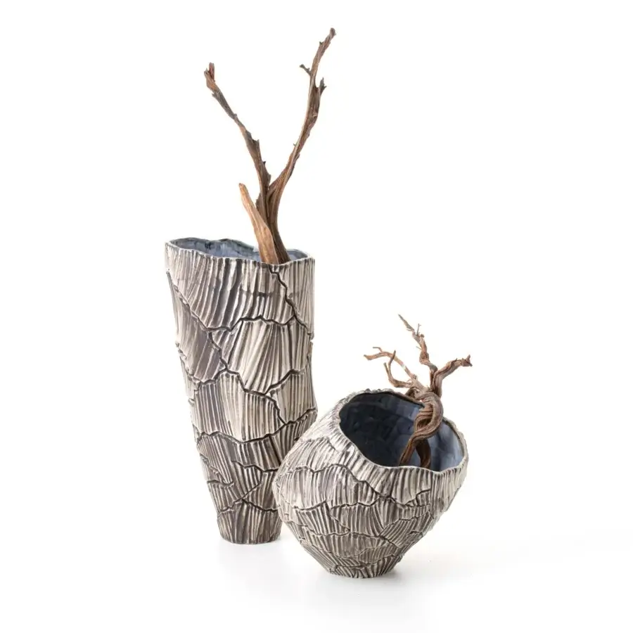 Exceptional FOS Ceramiche Zefiro Rock vase crafted in pure white porcelain with a heavily textured, cracked surface and precious metal accents