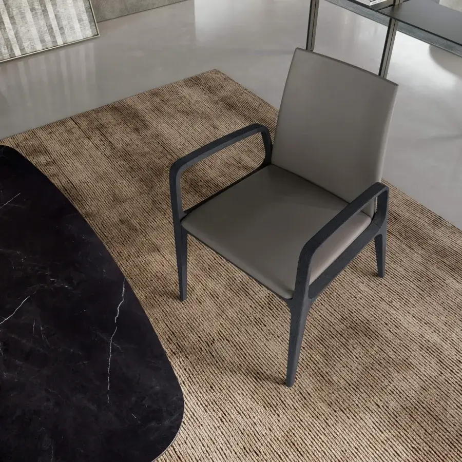 Exceptional Dallagnese Wendy chair with neutral gray fabric upholstery and a matte dark-toned solid wood frame built with a steel core