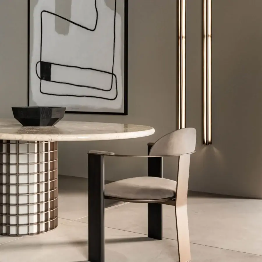 Superior Shake Vogue table with oval beige and brown mottled marble top and varnished steel base built with solid ash wood