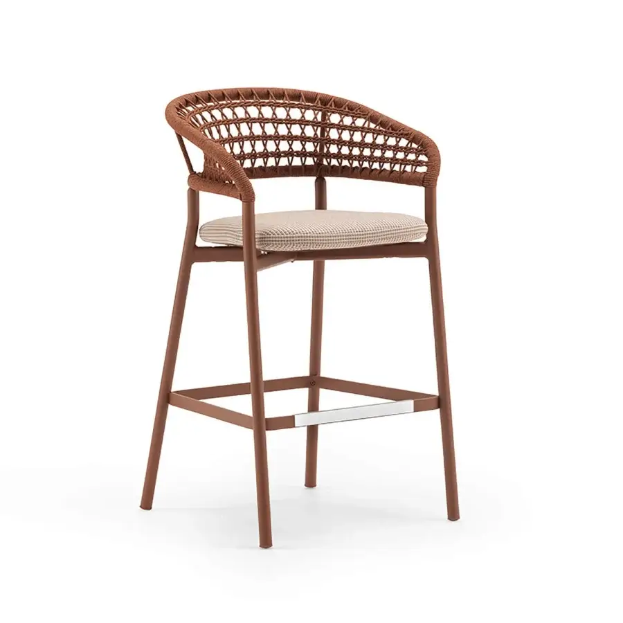 Elegant Varaschin Plinto bar stool with brownish-red powder-coated aluminum, checkered textile seat and woven backrest