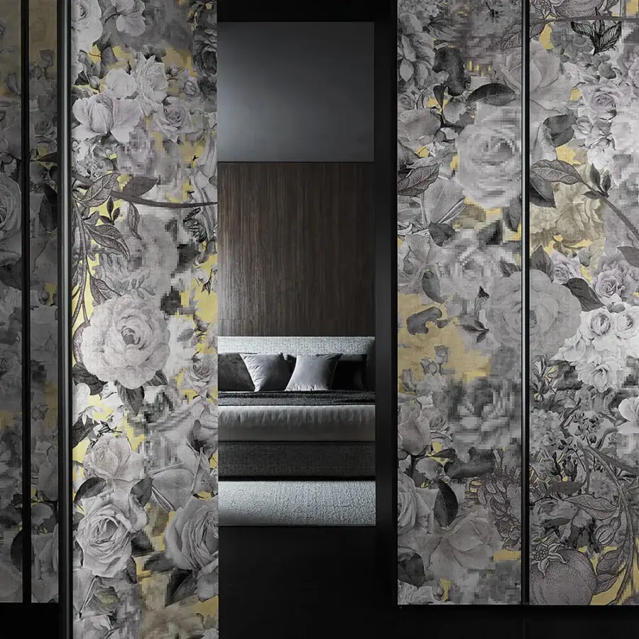 Superior LondonArt Out of Focus wallpaper with grayscale floral motifs and gold accents in a matte finish