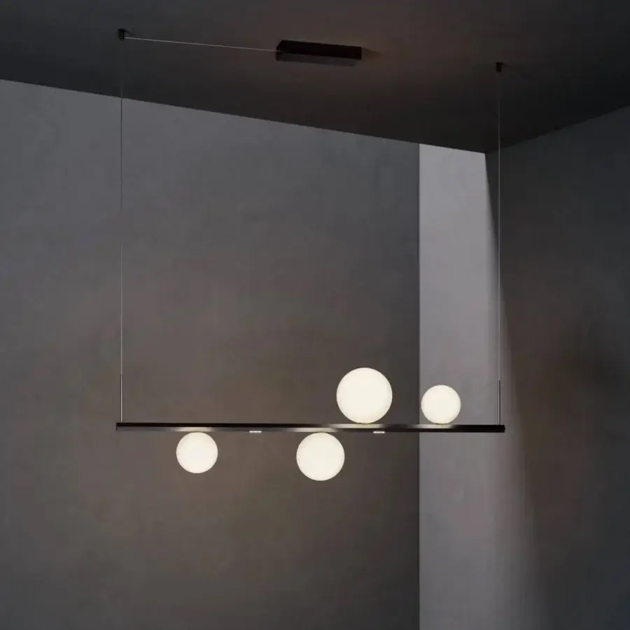 Distinguished Lodes Random Stick Short suspension lamp with horizontal black metal and five diffused white glass spheres crafted in Italy