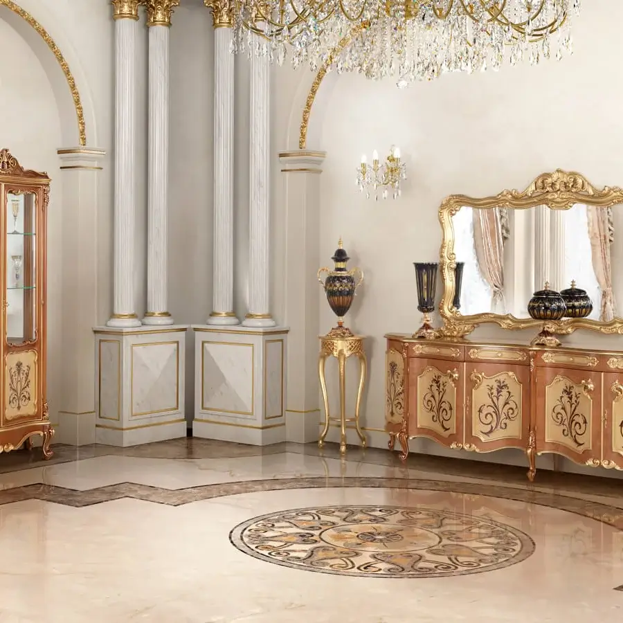 Superior Modenese Royal Blend mirror crafted in Italy with golden metallic coating and sculpted floral motifs