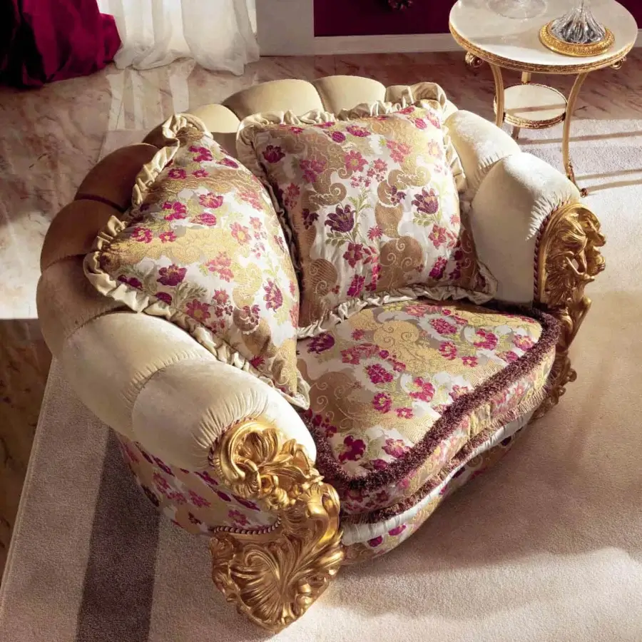 Distinguished Zanaboni Renoir Lounge Chair upholstered in floral damask textile with precious gold carvings on solid wood structure