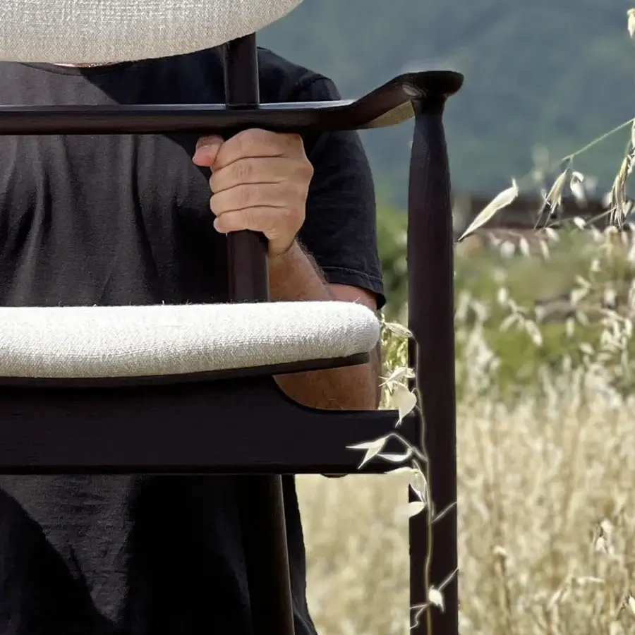 Regina Lounge Chair #23