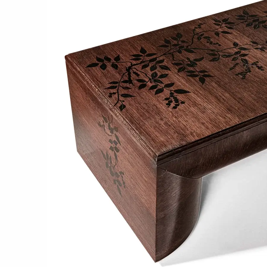 Exceptional Provasi 2518 coffee table crafted in oak with a satin finish and dark floral inlay
