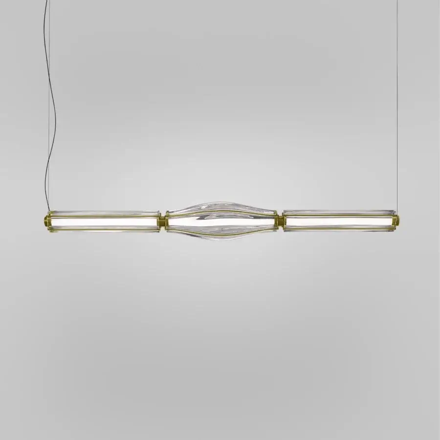Distinguished Vistosi Jeff Suspension Lamp crafted in clear crystal glass with polished brass-toned alloy offering rhythmic elegance