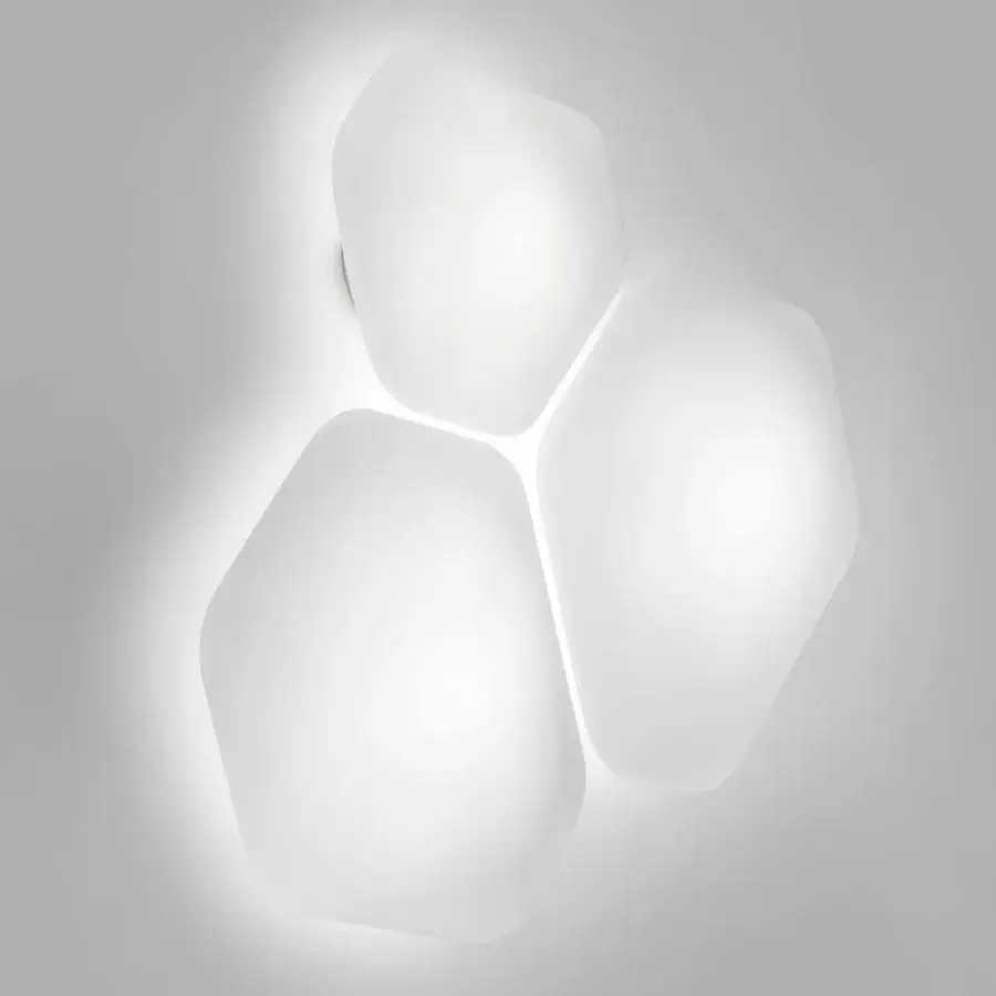 Superior Vistosi Modulor wall lamp with interconnected modules in bright neutral white and smooth matte finish