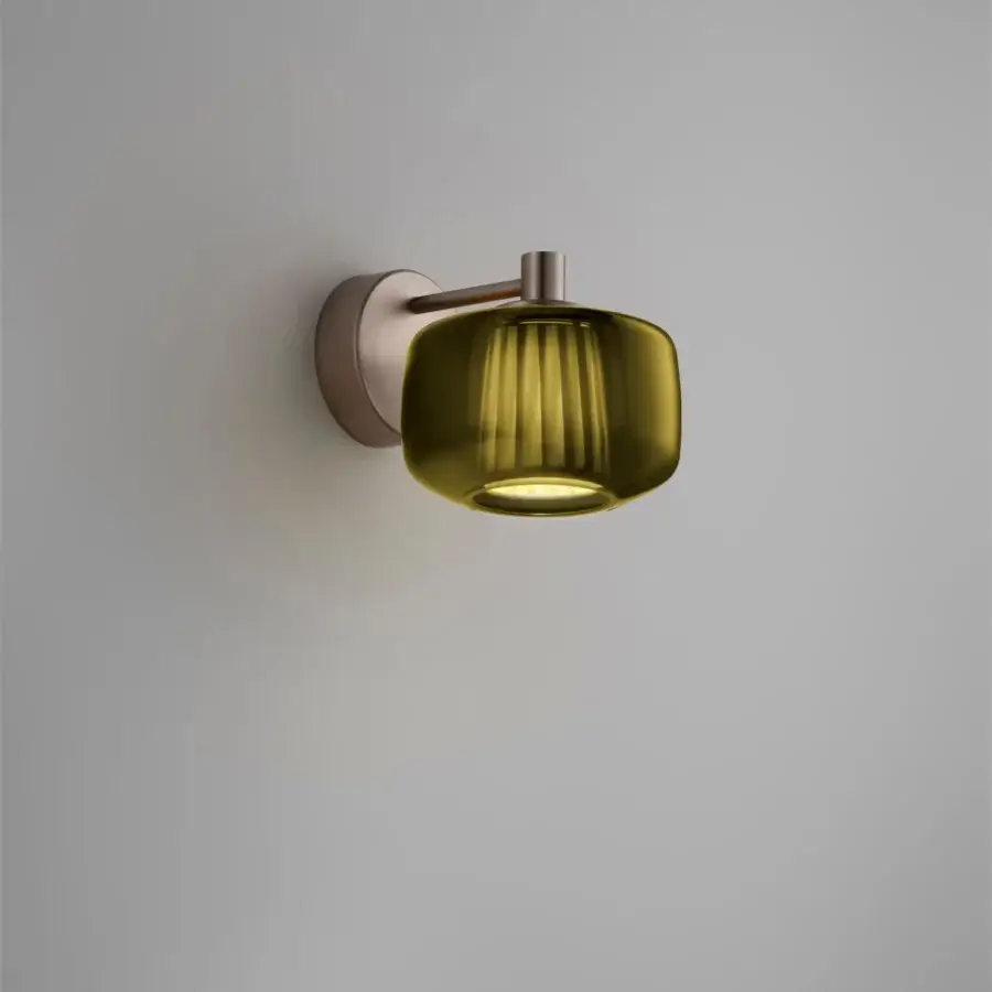 Superior Vistosi Plissé wall lamp with sinuous translucent olive green blown glass and satin rose-gold toned metal arm