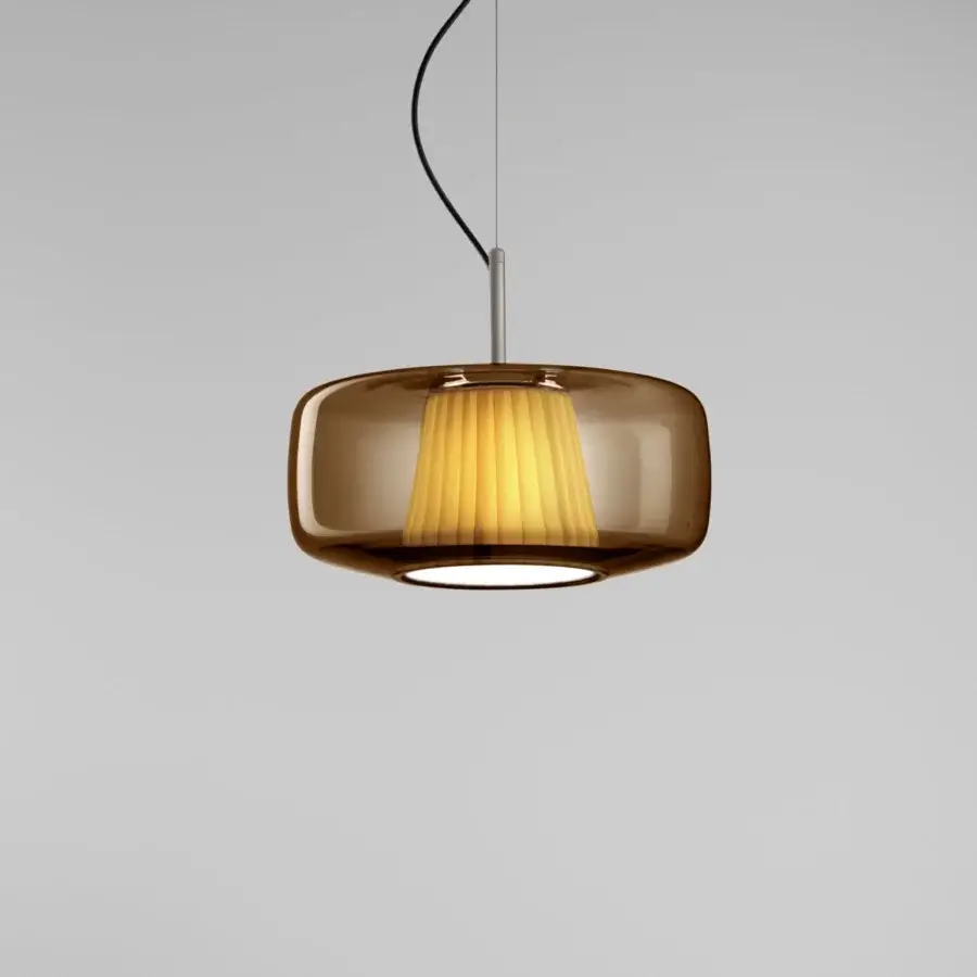 Superior Vistosi Plissé suspension lamp with warm amber blown glass and golden-yellow pleated textile shade