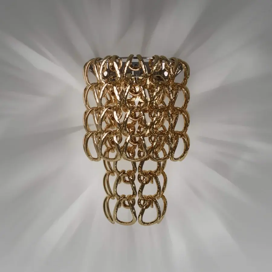 Exceptional Vistosi Giogali wall lamp crafted with interconnected rings of shimmering Murano glass in rich gold finish