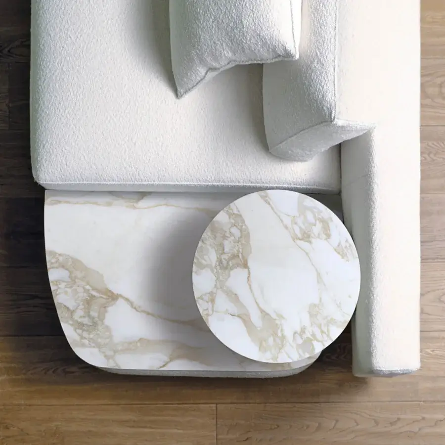 Superior CTS Salotti For You side table crafted with painted steel and stunning Calacatta marble exhibiting golden-beige veining