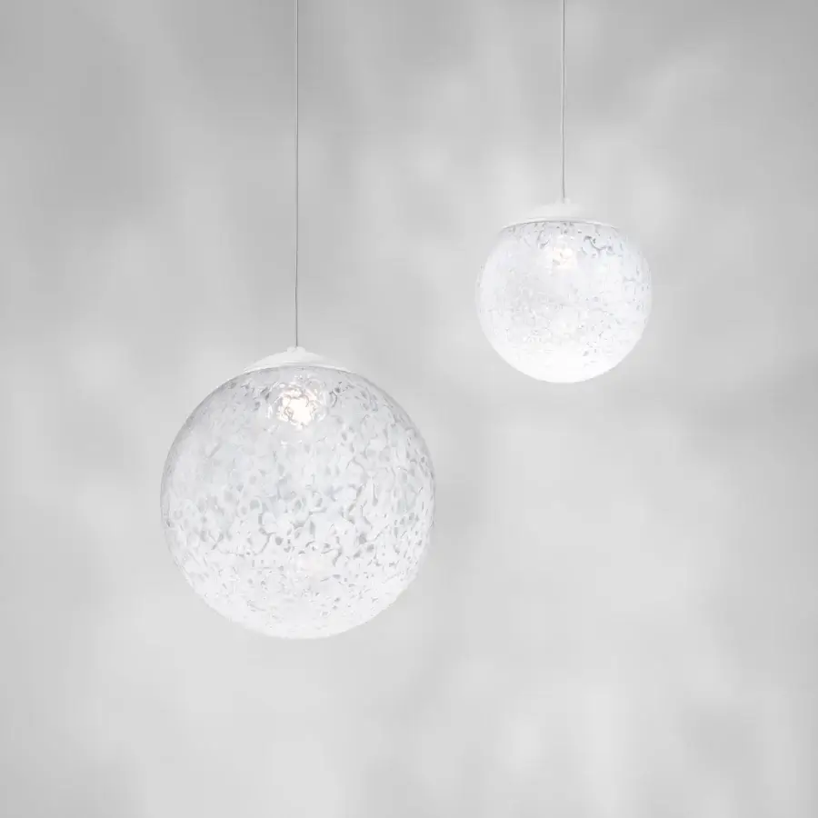 Elegant Vistosi Rina suspension lamp crafted in clear crystal with embedded translucent white glass dots and a subtly textured surface