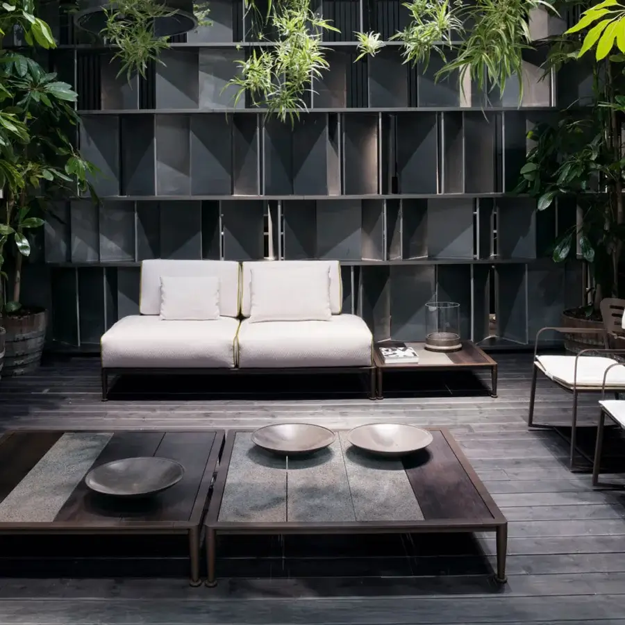 Superior Giorgetti Gea coffee table with carob powder-coated aluminum and Stone Oak tabletop in a matte finish