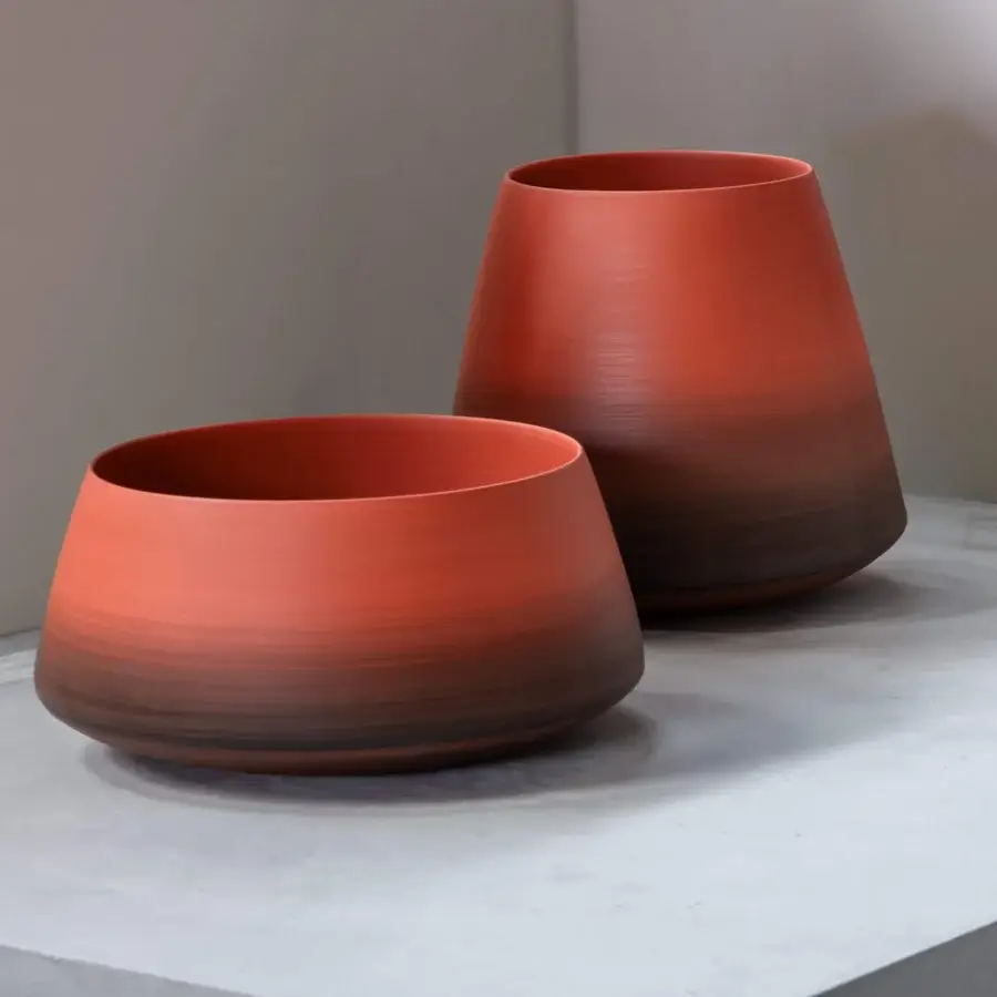Exclusive Rina Menardi Mono Vases, decorative vessels crafted in Italy with a gradient reddish-orange to brownish-red and matte finish