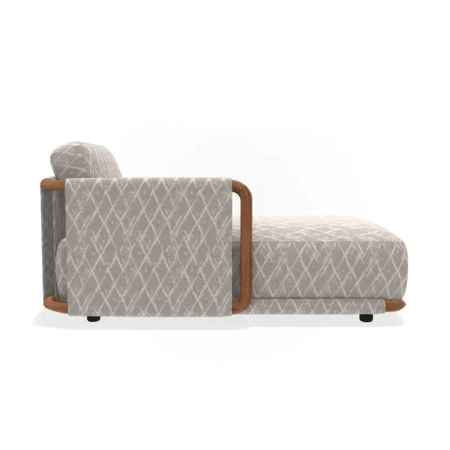 Distinguished Giorgetti Moorea chaise lounge with a pewter-painted stainless steel frame and painted teak inserts, upholstered in neutral beige-gray textile