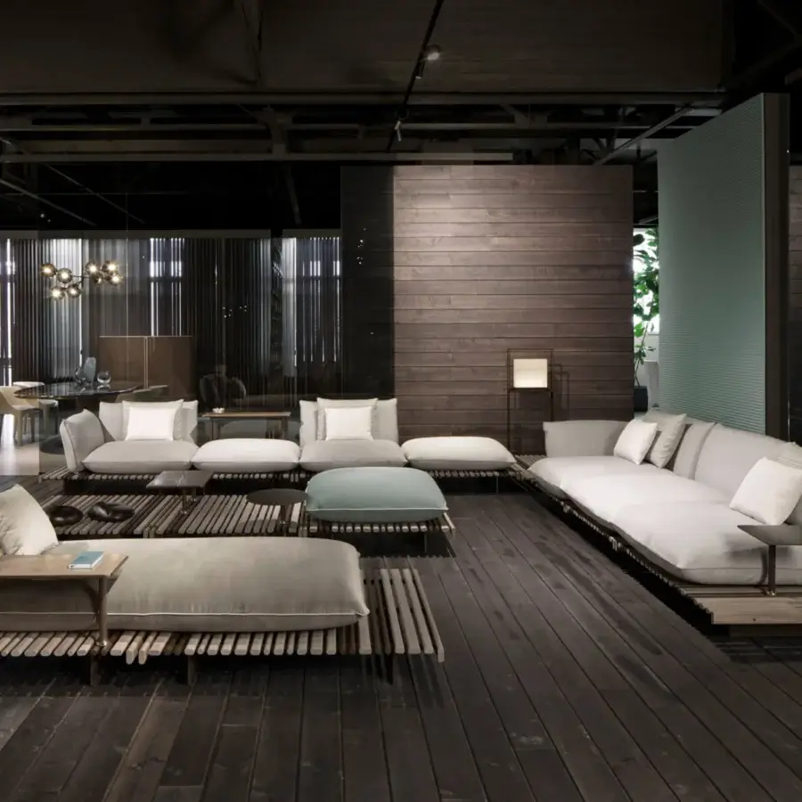 Distinguished Giorgetti Apsara chaise lounge crafted with carob powder-coated aluminum and Afrormosia wooden slats with waterproof outdoor fabric upholstery