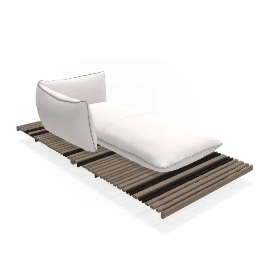 Exceptional Giorgetti Apsara chaise lounge built with carob protected aluminum and Afrormosia wooden slats in white waterproof fabric