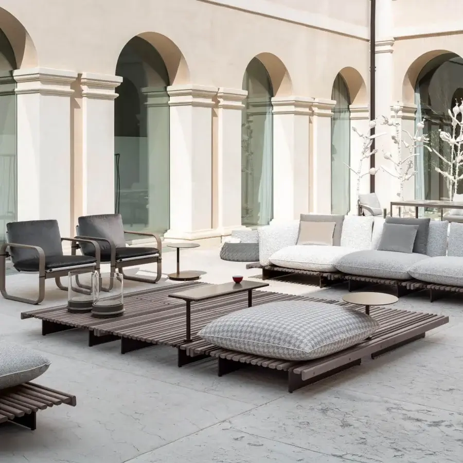 Sophisticated Giorgetti Apsara coffee table crafted with carob aluminum and Afrormosia wood slats in dark gray tones