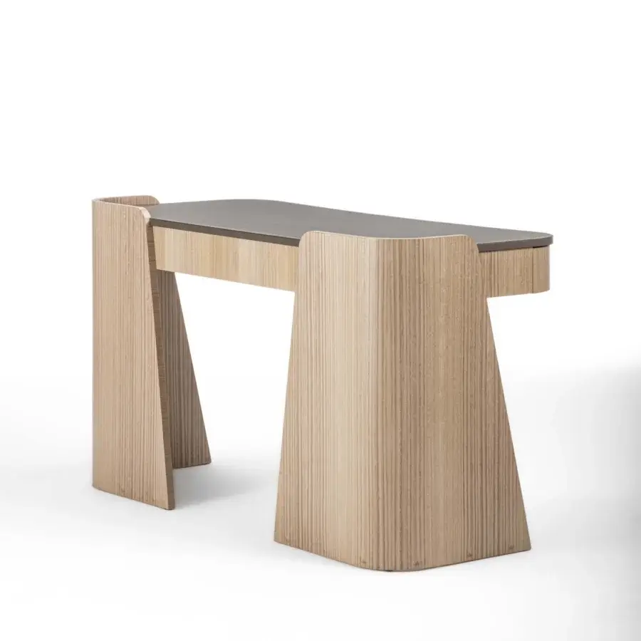 Superior Carpanelli Shape desk crafted in light beige eucalyptus wood with a dark gray leather top