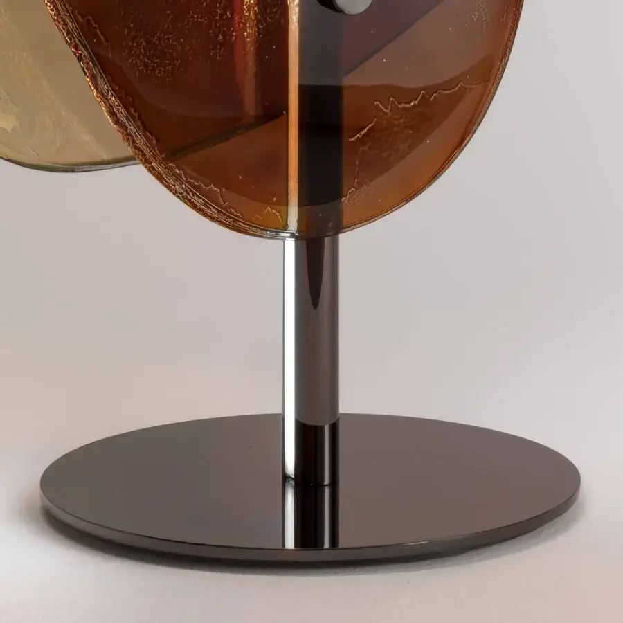 Elegant Arte Veneziana Sfogeto floor lamp crafted with baked glass and polished black nickel in luminous bronze and yellow ochre tones