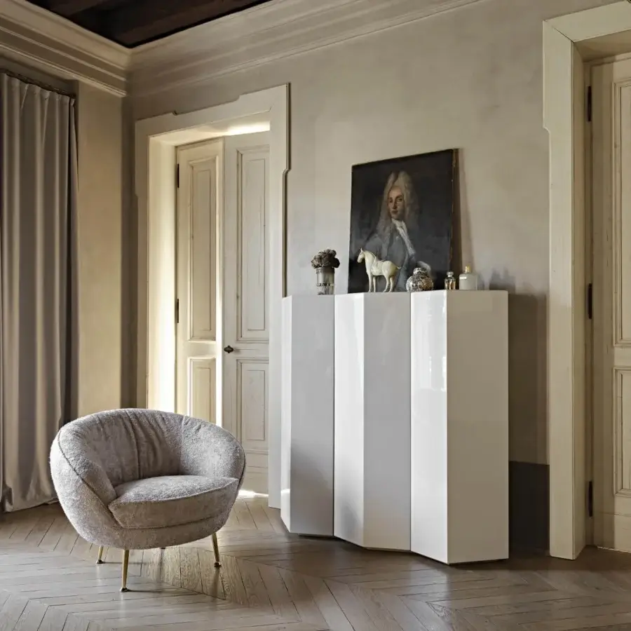 Distinguished Black Tie Gemma cupboard with rationalist design, glossy off-white surfaces and precise Italian geometries