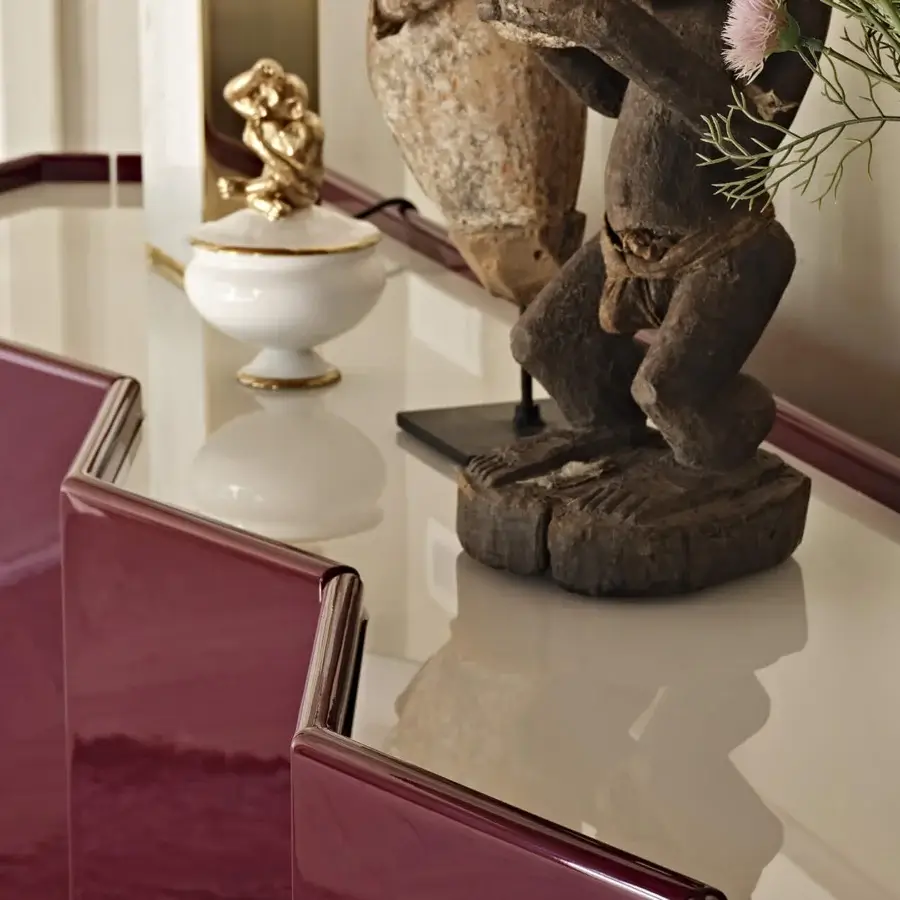 Elegant Black Tie Gemma sideboard crafted in Italy with burgundy glossy finish and contrasting off-white faceted design
