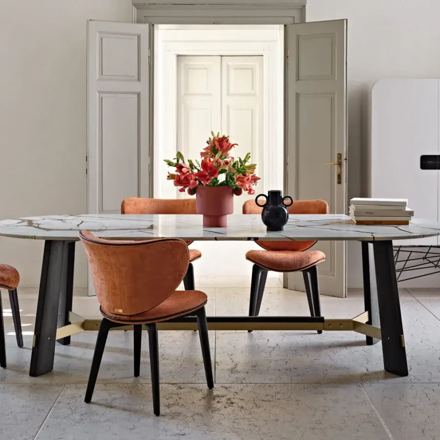 Distinguished Black Tie Medison table with light gray and white veined marble and a glossy polished finish built with dark wood and black metal