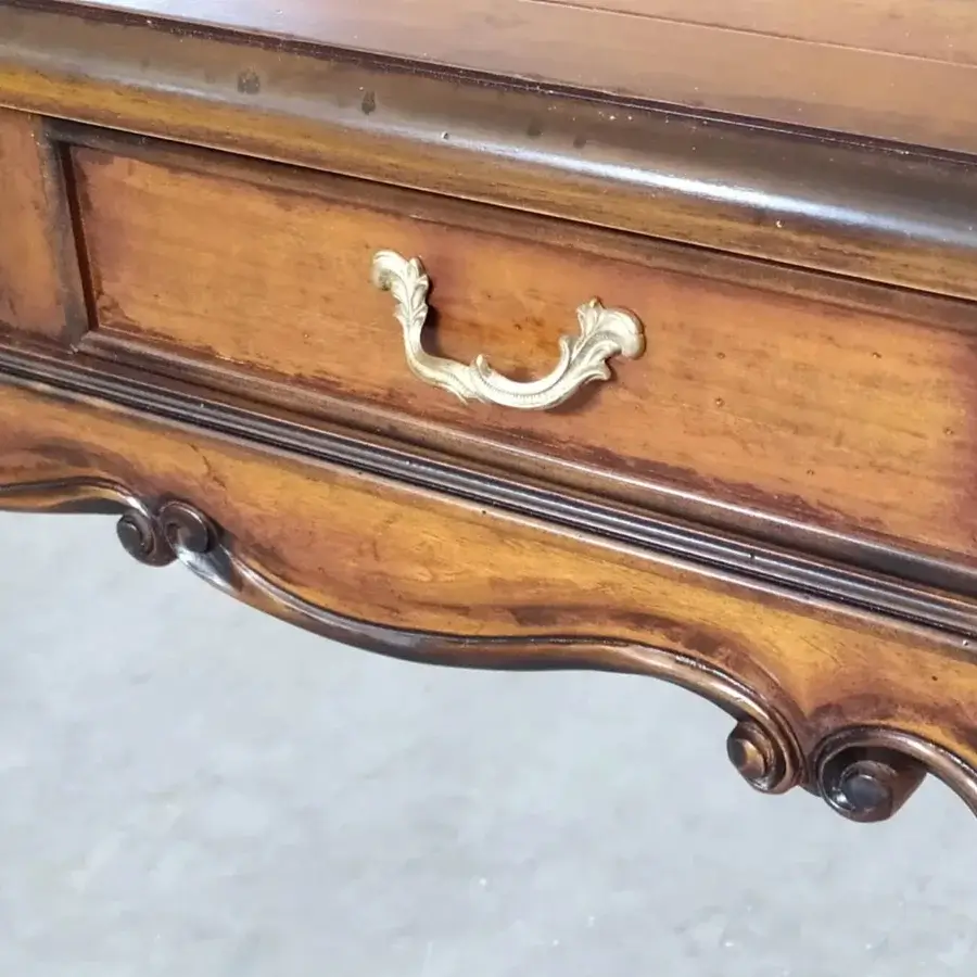 Exquisite Faber Mobili Tiepolo desk crafted in walnut with detailed carvings and satin finish for classic interiors